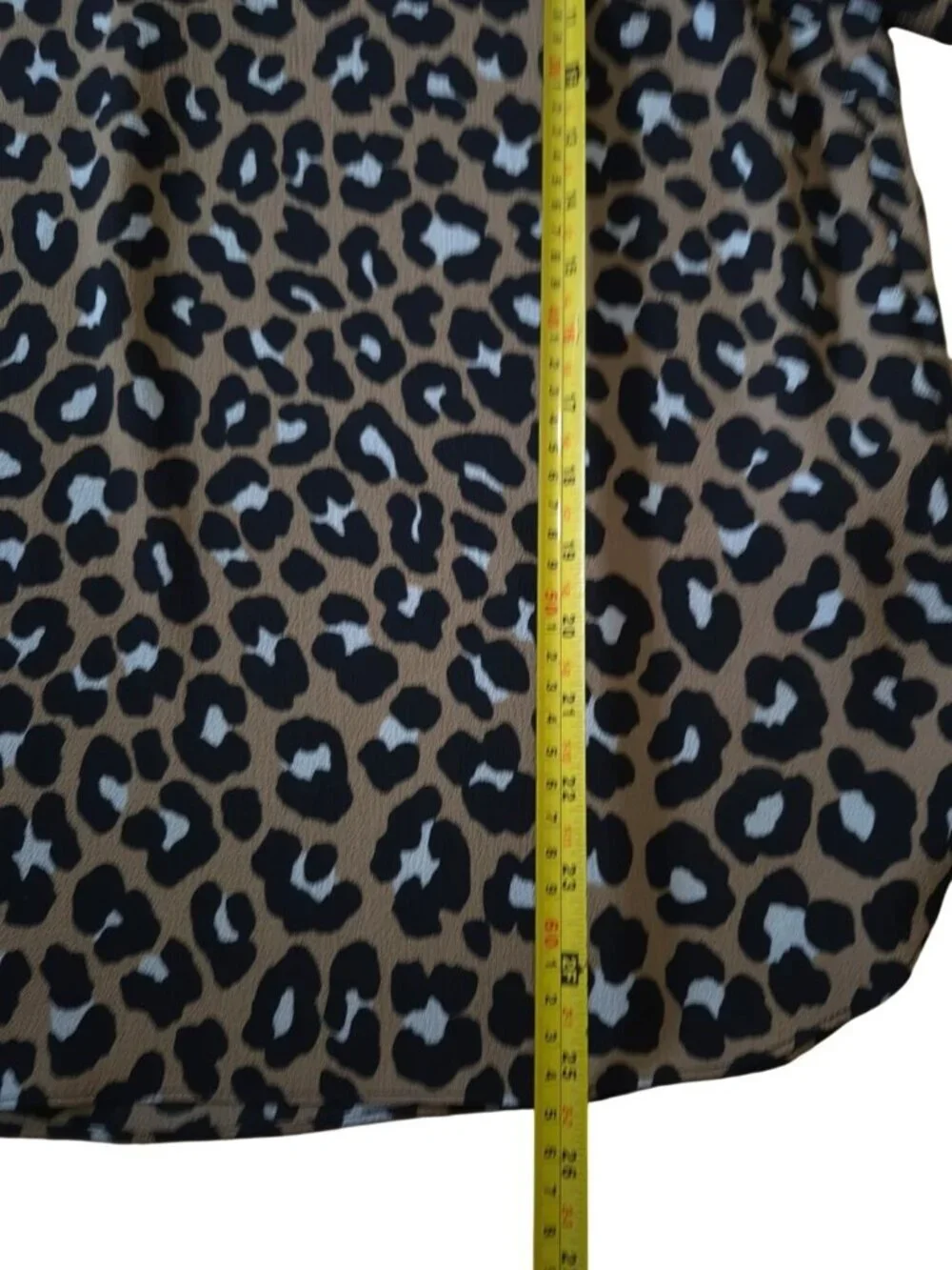 Michael Kors Leopard Print Blouse Tie Sleeve Womens Size M Animal Print Top.